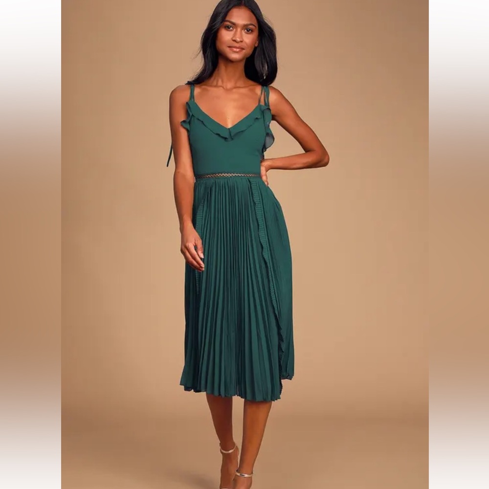 Green lulus dress
